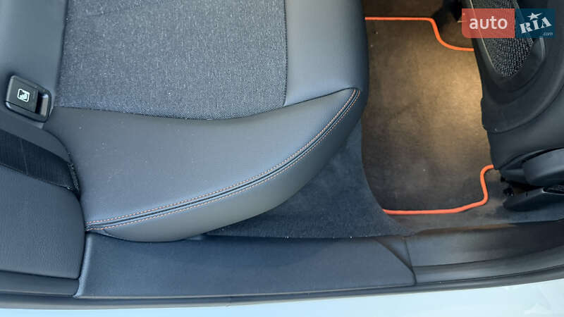 Хетчбек BMW 1 Series 2020 в Львові