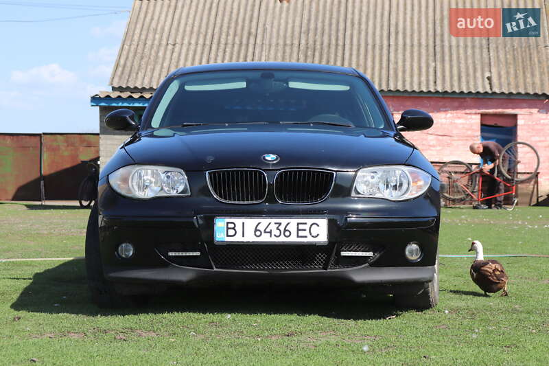 BMW 1 Series 2005