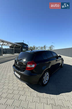 Хэтчбек BMW 1 Series 2006 в 