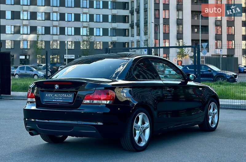 Купе BMW 1 Series 2007 в Києві
