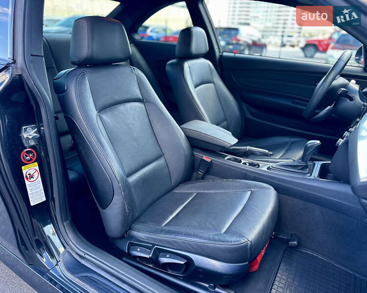 Купе BMW 1 Series 2007 в Києві