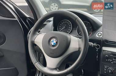 Хэтчбек BMW 1 Series 2006 в 
