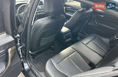 Хэтчбек BMW 1 Series 2012 в 