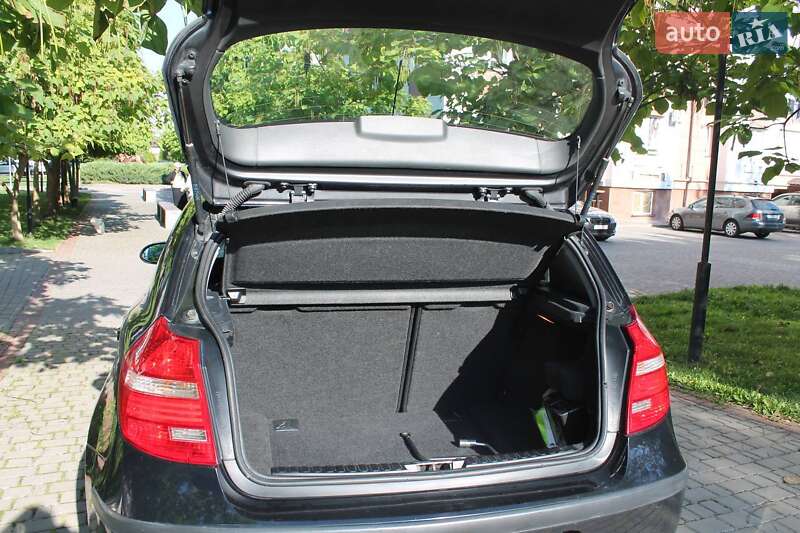 Хетчбек BMW 1 Series 2007 в Івано-Франківську фото 12 Хетчбек BMW 1 Series 2007 в Івано-Франківську
