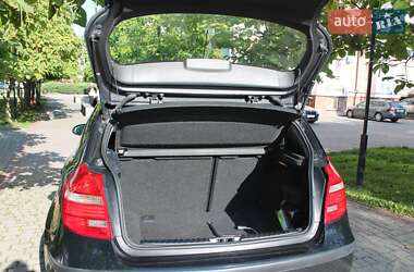 Хэтчбек BMW 1 Series 2007 в 