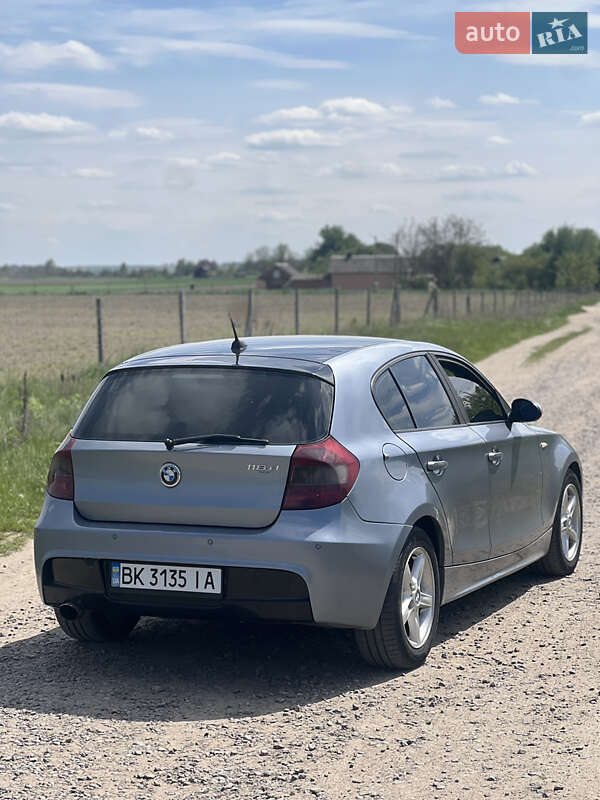 Хетчбек BMW 1 Series 2005 в Рівному