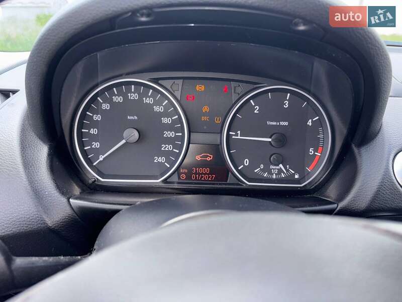 Хетчбек BMW 1 Series 2009 в Радомишлі