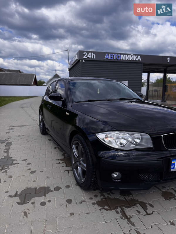 Хетчбек BMW 1 Series 2006 в Косові