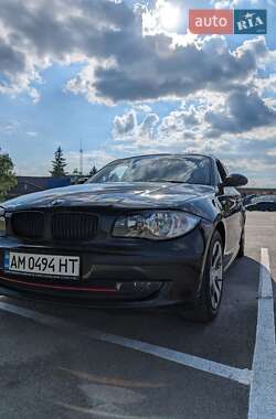 Хэтчбек BMW 1 Series 2008 в Житомире
