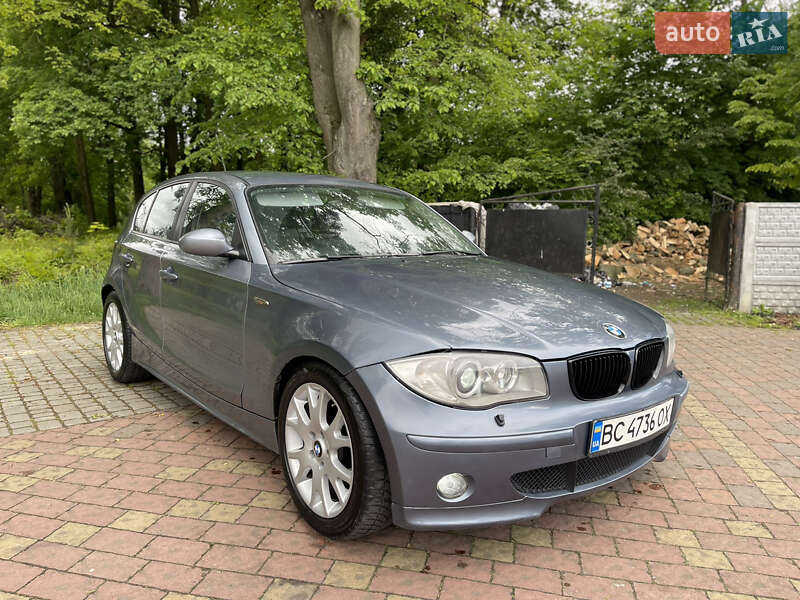 Хетчбек BMW 1 Series 2005 в 