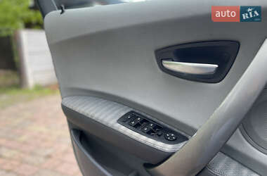 Хетчбек BMW 1 Series 2005 в 