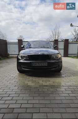 Хэтчбек BMW 1 Series 2011 в 