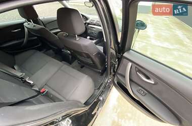 Хетчбек BMW 1 Series 2008 в 