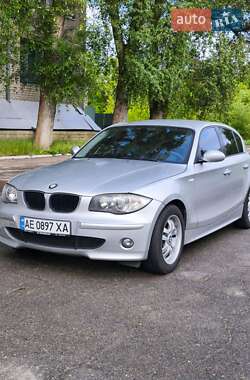 Хетчбек BMW 1 Series 2006 в Дніпрі