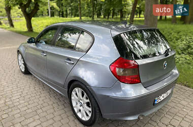 Хетчбек BMW 1 Series 2005 в 