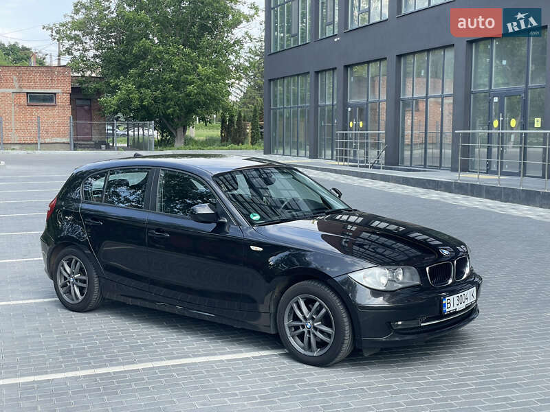 Хетчбек BMW 1 Series 2009 в Полтаві