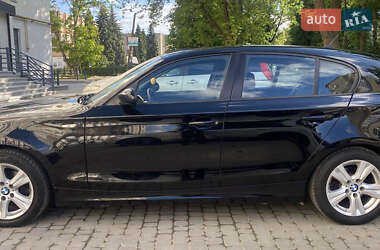 Хетчбек BMW 1 Series 2009 в 