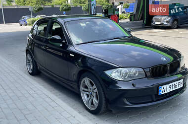 Хэтчбек BMW 1 Series 2007 в Вышгороде