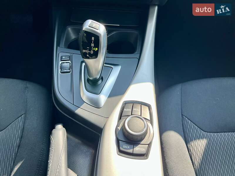 Хэтчбек BMW 1 Series 2017 в Киеве