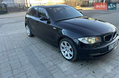Хэтчбек BMW 1 Series 2008 в 