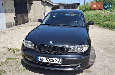 Хетчбек BMW 1 Series 2009 в Кам'янському