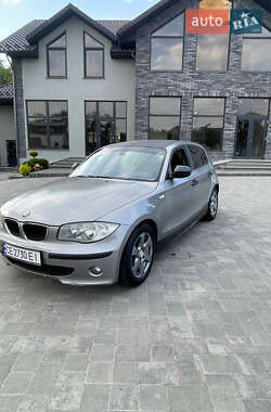 Хетчбек BMW 1 Series 2011 в Чернівцях