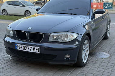 Хэтчбек BMW 1 Series 2005 в 