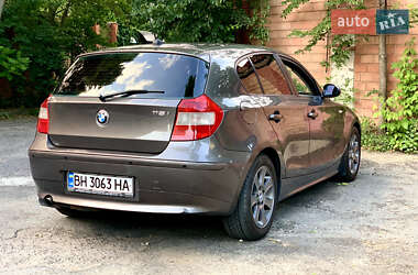 Хэтчбек BMW 1 Series 2005 в 