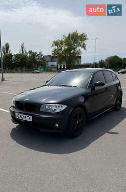 Хэтчбек BMW 1 Series 2006 в Днепре