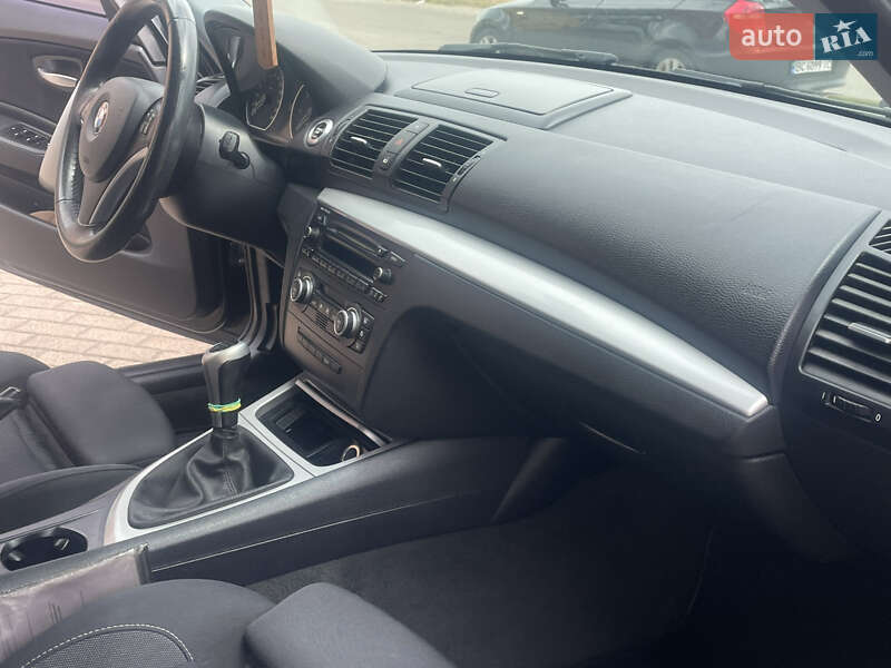 Хетчбек BMW 1 Series 2008 в Львові