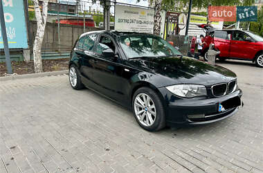 Хетчбек BMW 1 Series 2010 в Харкові