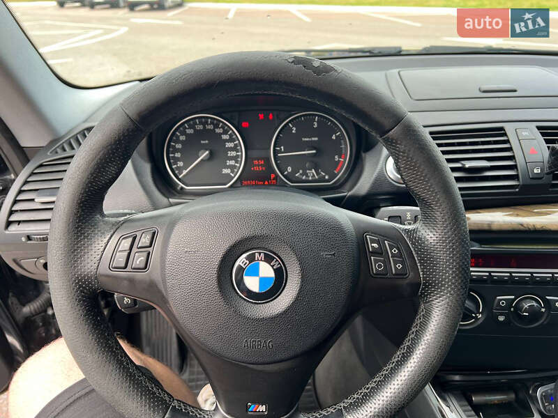 Хетчбек BMW 1 Series 2007 в Житомирі