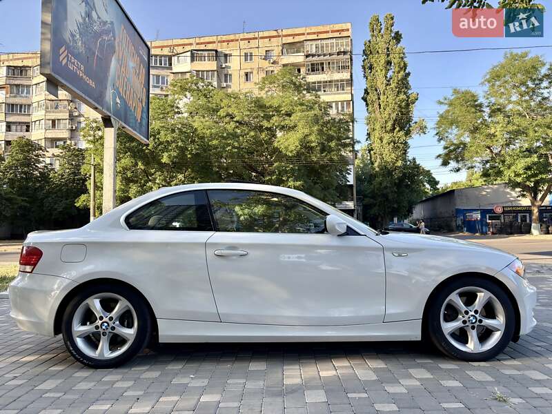 Купе BMW 1 Series 2011 в Одесі