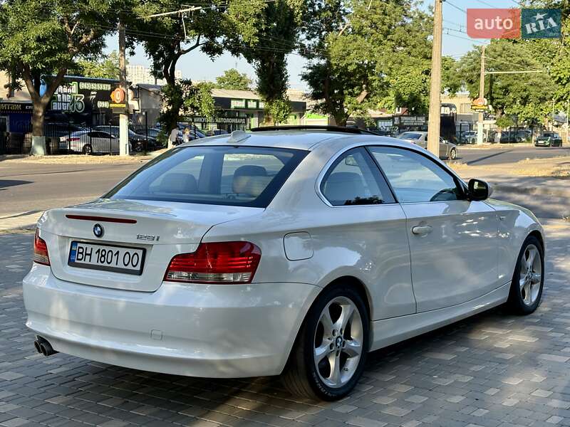 Купе BMW 1 Series 2011 в Одесі
