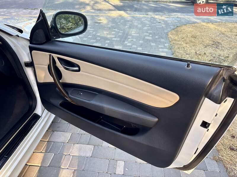 Купе BMW 1 Series 2011 в Одесі