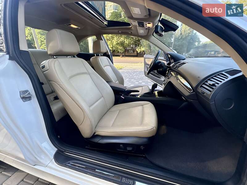 Купе BMW 1 Series 2011 в Одесі