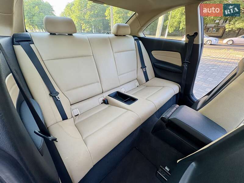 Купе BMW 1 Series 2011 в Одесі