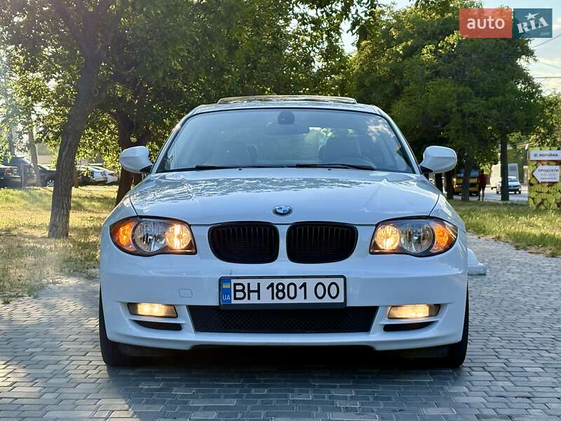 Купе BMW 1 Series 2011 в Одесі