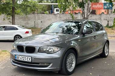 Хэтчбек BMW 1 Series 2010 в Николаеве