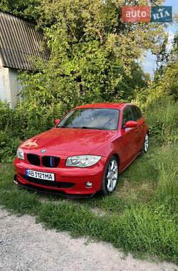 Хэтчбек BMW 1 Series 2004 в Виннице
