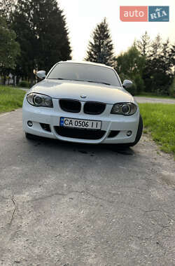 Хэтчбек BMW 1 Series 2011 в Умани