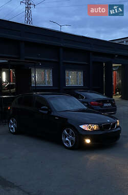Хетчбек BMW 1 Series 2008 в Києві