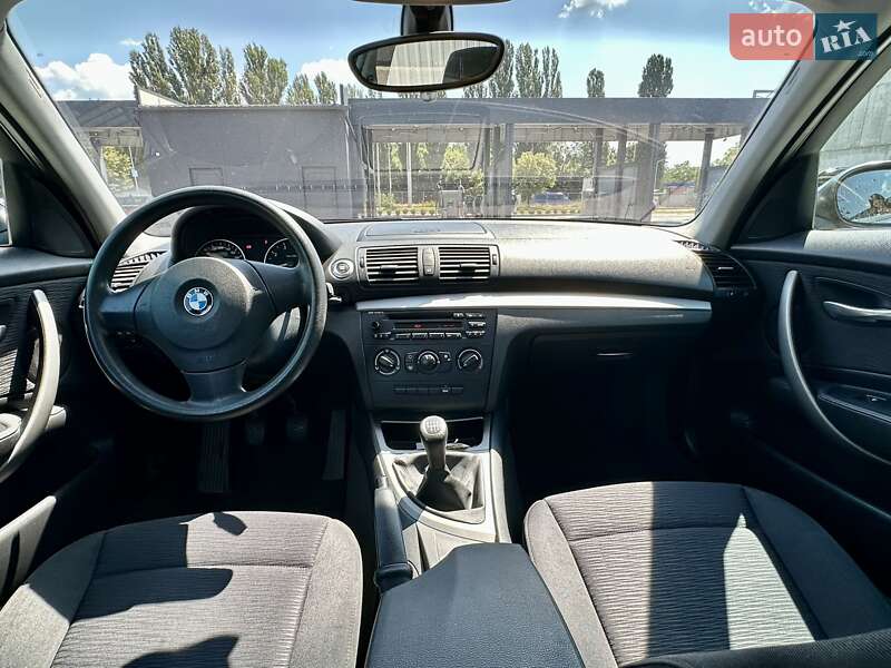 Хетчбек BMW 1 Series 2007 в Вінниці фото 18 Хетчбек BMW 1 Series 2007 в Вінниці