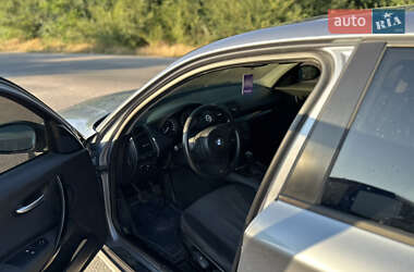 Хэтчбек BMW 1 Series 2006 в 