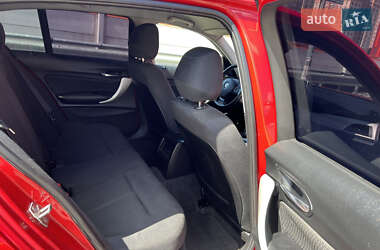 Хетчбек BMW 1 Series 2012 в 