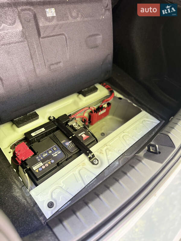 Хэтчбек BMW 1 Series 2017 в Киеве