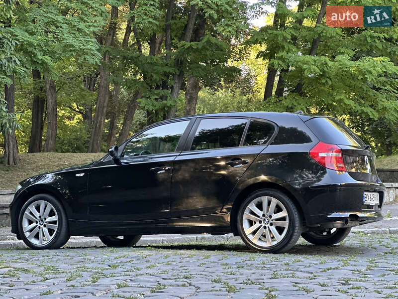 Хэтчбек BMW 1 Series 2007 в Каменец-Подольском