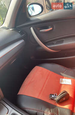 Хэтчбек BMW 1 Series 2008 в 