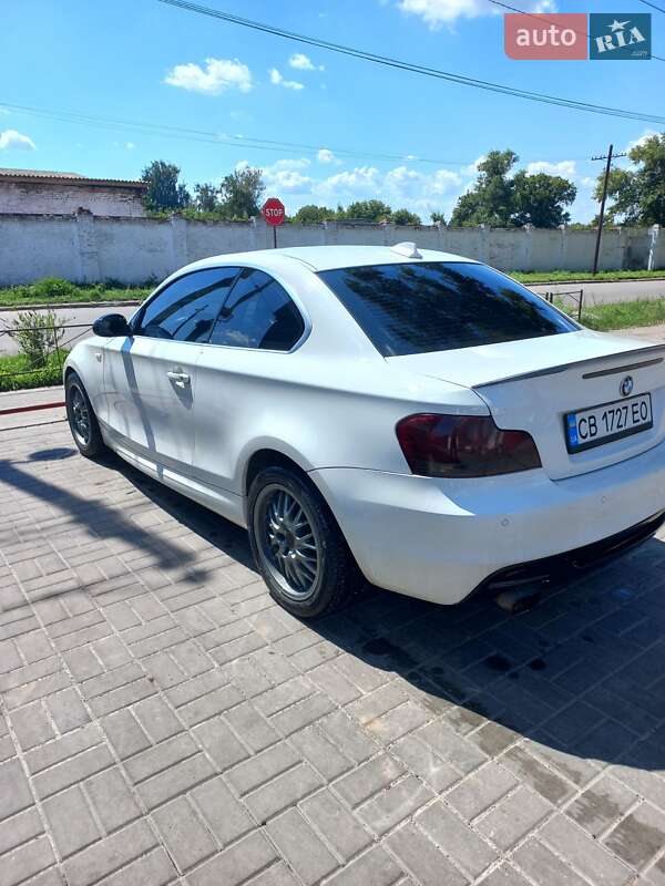 Купе BMW 1 Series 2008 в Прилуках