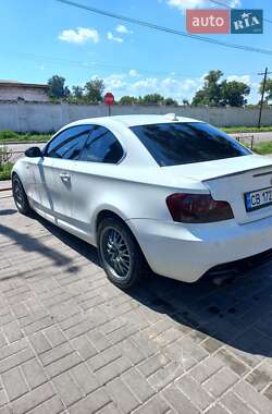 Купе BMW 1 Series 2008 в 